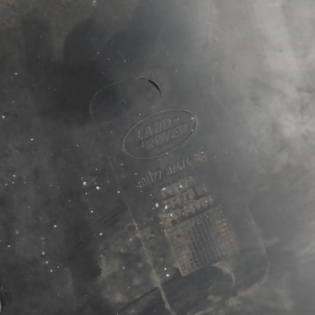 Mk3 L319 Wheel Arch Liner Front Right O/S to Land Rover Discovery with Part number AH22-02474-BB Land Rover Discovery Mk3 L319 Wheel Arch Liner Front Right O/S - SKU AH22-02474-BB - Part number AH22-02474-BB