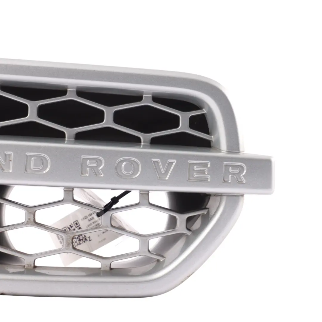 Parafango Griglia Pannello Destro per Land Rover Discovery IV con numero di parte AH22-16A414-AAW Land Rover Discovery IV Parafango Griglia Pannello Destro - SKU AH22-16A414-AAW - Numero di parte AH22-16A414-AAW