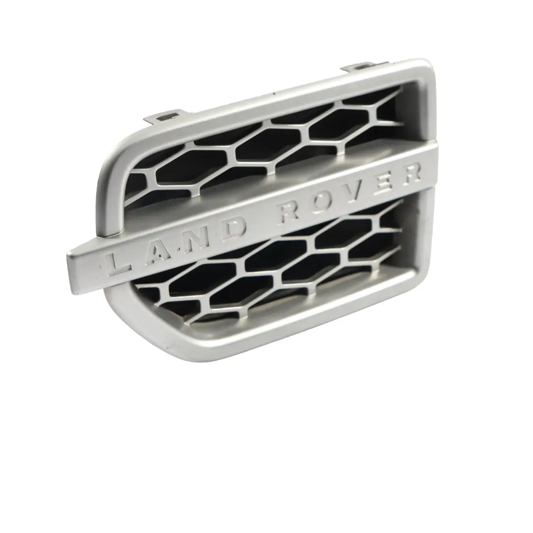 Grille Aile Avant Gauche pour Land Rover Discovery 4 L319 à propos du numéro de pièce AH22-16A415-BAW Land Rover Discovery 4 L319 Grille Aile Avant Gauche - SKU AH22-16A415-BAW - Numéro de pièce AH22-16A415-BAW
