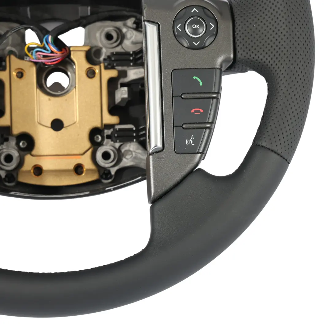 Volant NEUF En Cuir Noir pour Land Rover Discovery IV L319 à propos du numéro de pièce AH22-3600-ED Land Rover Discovery IV L319 Volant NEUF En Cuir Noir - SKU AH22-3600-ED-1 - Numéro de pièce AH22-3600-ED