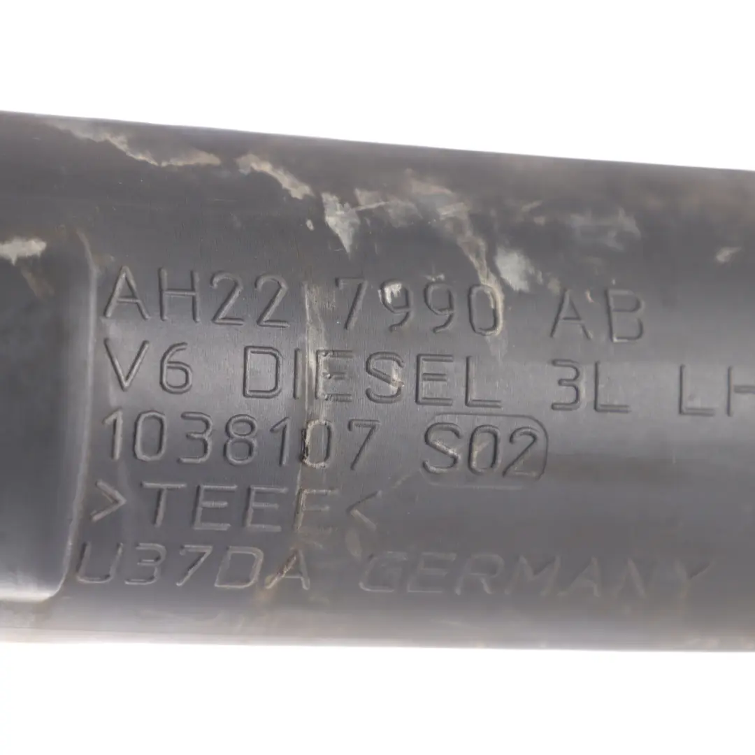 Pipe Hose to Land Rover Discovery 4 L319 Intercooler Boost with Part number AH22-7990-AB Land Rover Discovery 4 L319 Intercooler Boost Pipe Hose - SKU AH22-7990-AB - Part number AH22-7990-AB