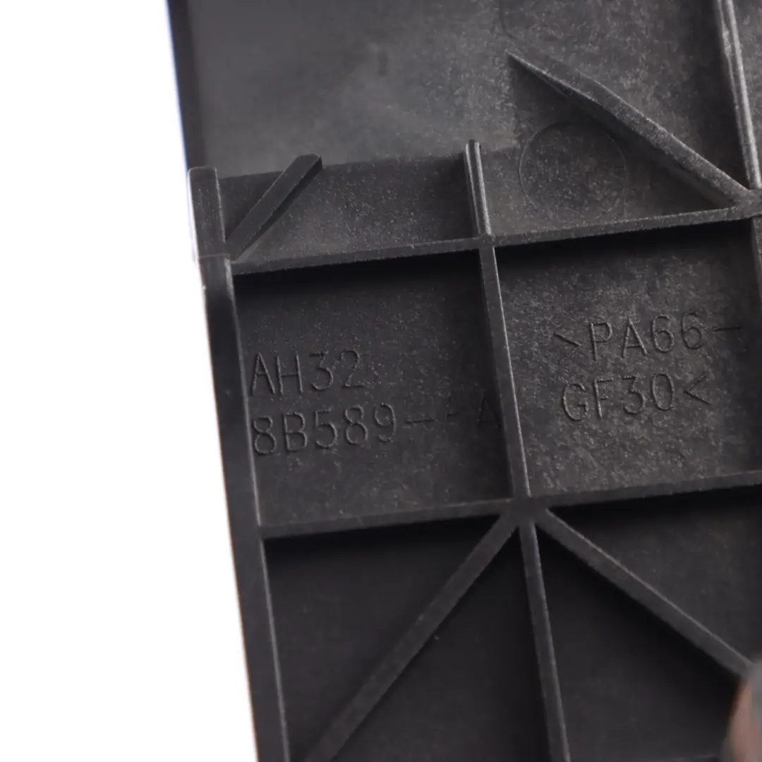 Land Rover L319 Wspornik Mocowanie Uchwyt Chłodnicy Lewy - SKU AH32-8B589-AA - Numer Części AH32-8B589-AA