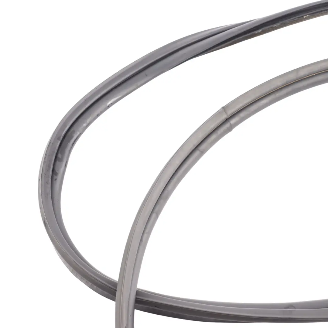 Seal Sealing Rubber Gasket Frame to Ford B-Max Rear Tailgate with Part number AV11-R404A06-SD Ford B-Max Rear Tailgate Seal Sealing Rubber Gasket Frame - SKU AV11-R404A06-SD - Part number AV11-R404A06-SD