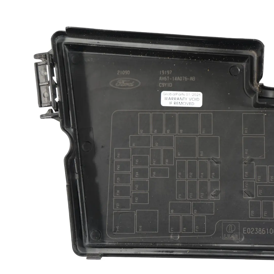 Mk3 Couvercle De Boîte À Fusibles Et Relais pour Ford Focus à propos du numéro de pièce AV6T-14A076-AB Ford Focus Mk3 Couvercle De Boîte À Fusibles Et Relais - SKU AV6T-14A076-AB - Numéro de pièce AV6T-14A076-AB