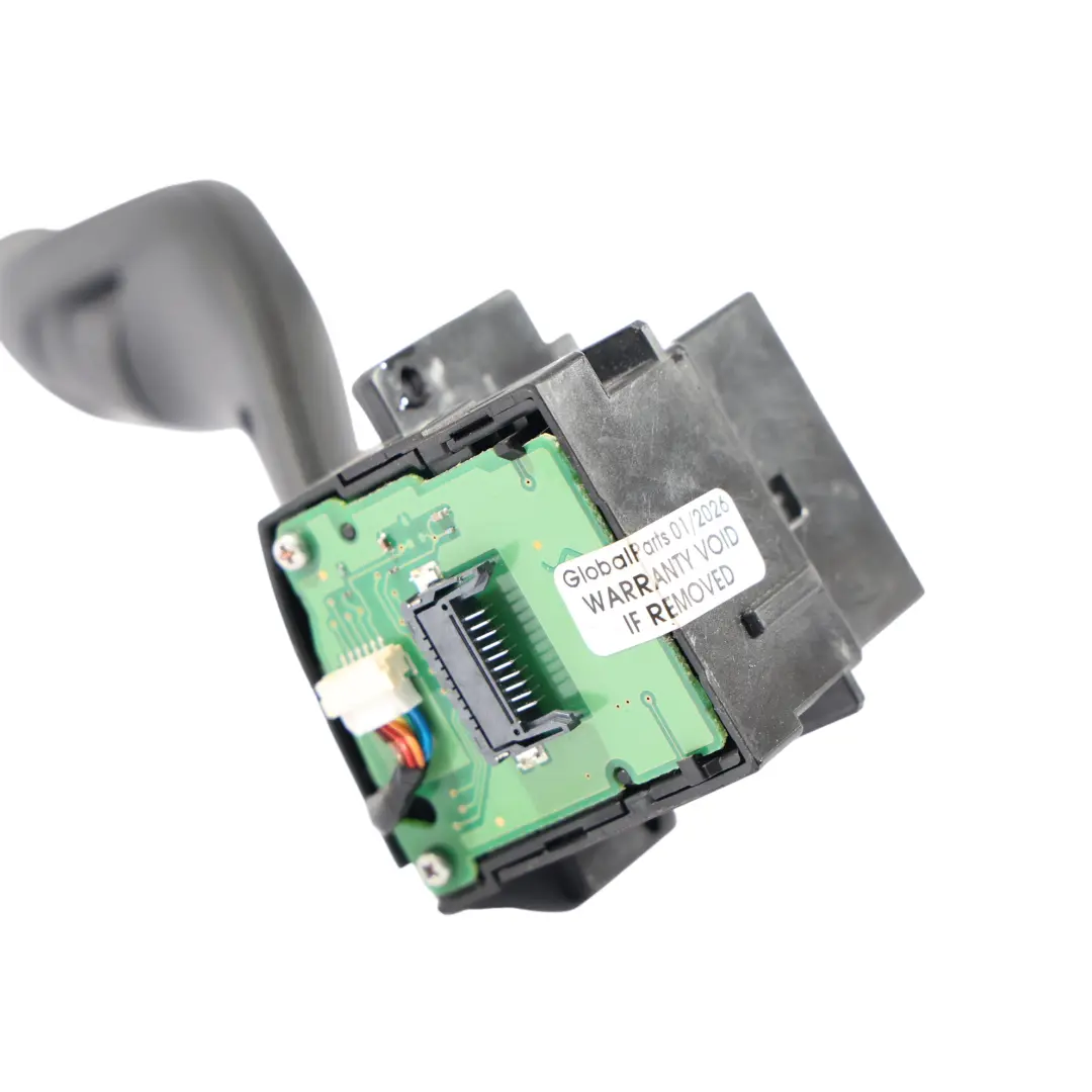 Ford Focus Mk3 Commutateur De Commande D'Essuie-Glace Au Volant - SKU AV6T-17A553-AE - Numéro de pièce AV6T-17A553-AE