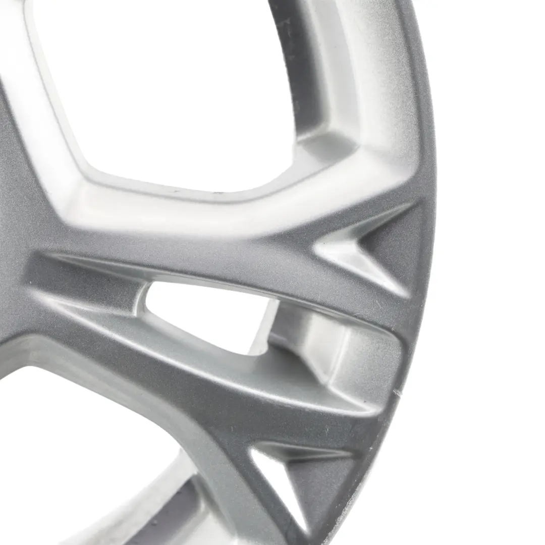 Jante En Alliage Argentée 15" 6J ET:37,5 À Double Rayon pour Ford B-MAX à propos du numéro de pièce AY11-AC Ford B-MAX Jante En Alliage Argentée 15" 6J ET:37,5 À Double Rayon - SKU AY11-AC-2 - Numéro de pièce AY11-AC