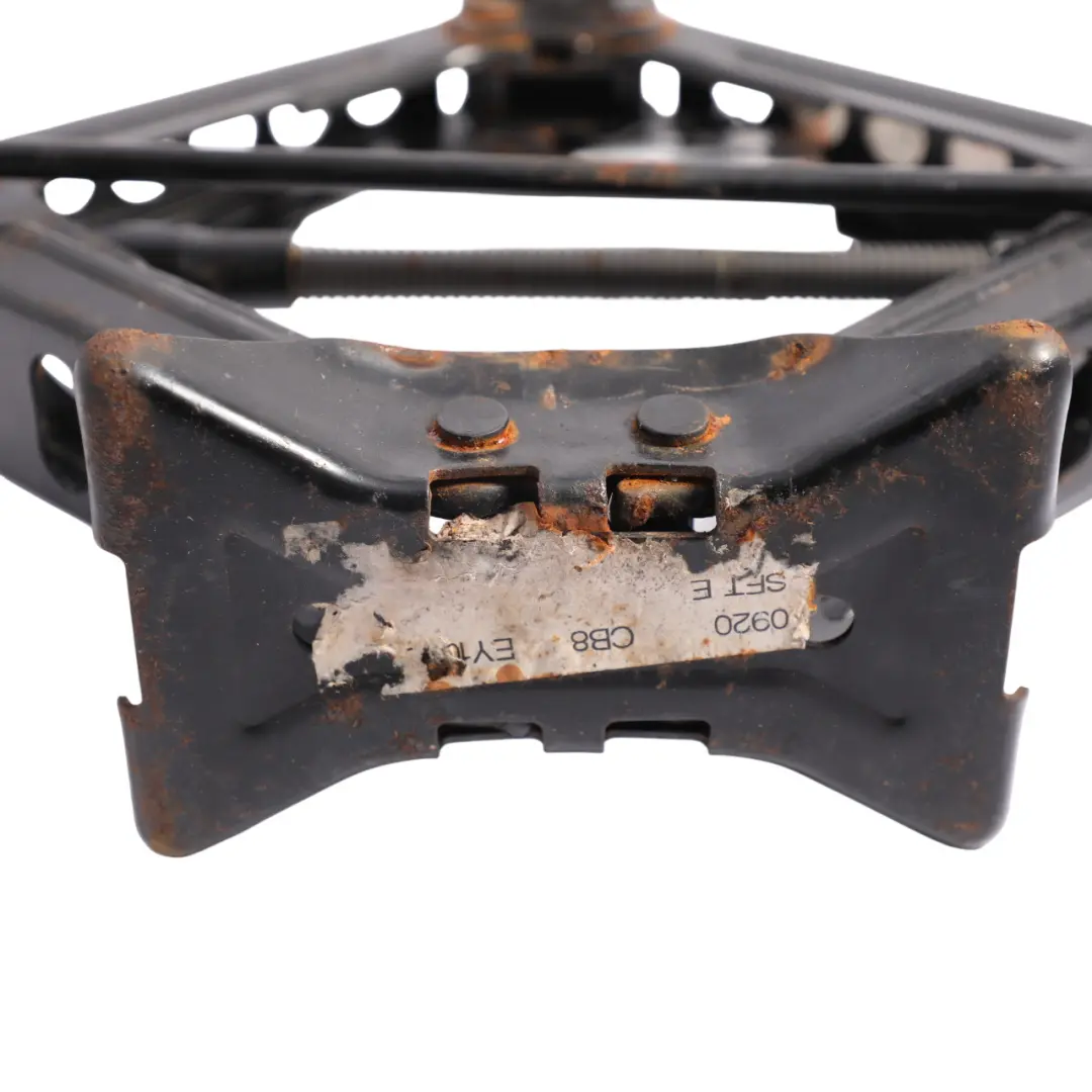 Mk3 Scissor Jack Lifting Jack Wheel Lift BCP917080AC to Ford Focus with Part number BCP9-17080-AC Ford Focus Mk3 Scissor Jack Lifting Jack Wheel Lift BCP917080AC - SKU BCP9-17080-AC - Part number BCP9-17080-AC