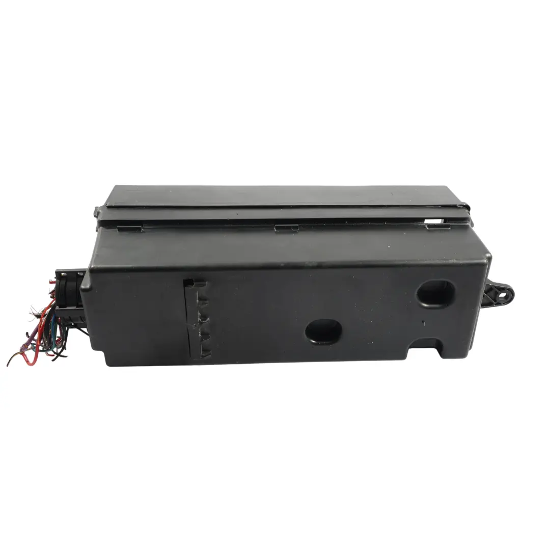 Fuse Relay Box 3.0 V6 Diesel to Land Rover Discovery 4 L319 with Part number BH22-14290-ARB Land Rover Discovery 4 L319 Fuse Relay Box 3.0 V6 Diesel - SKU RHD-BH22-14290-ARB - Part number BH22-14290-ARB