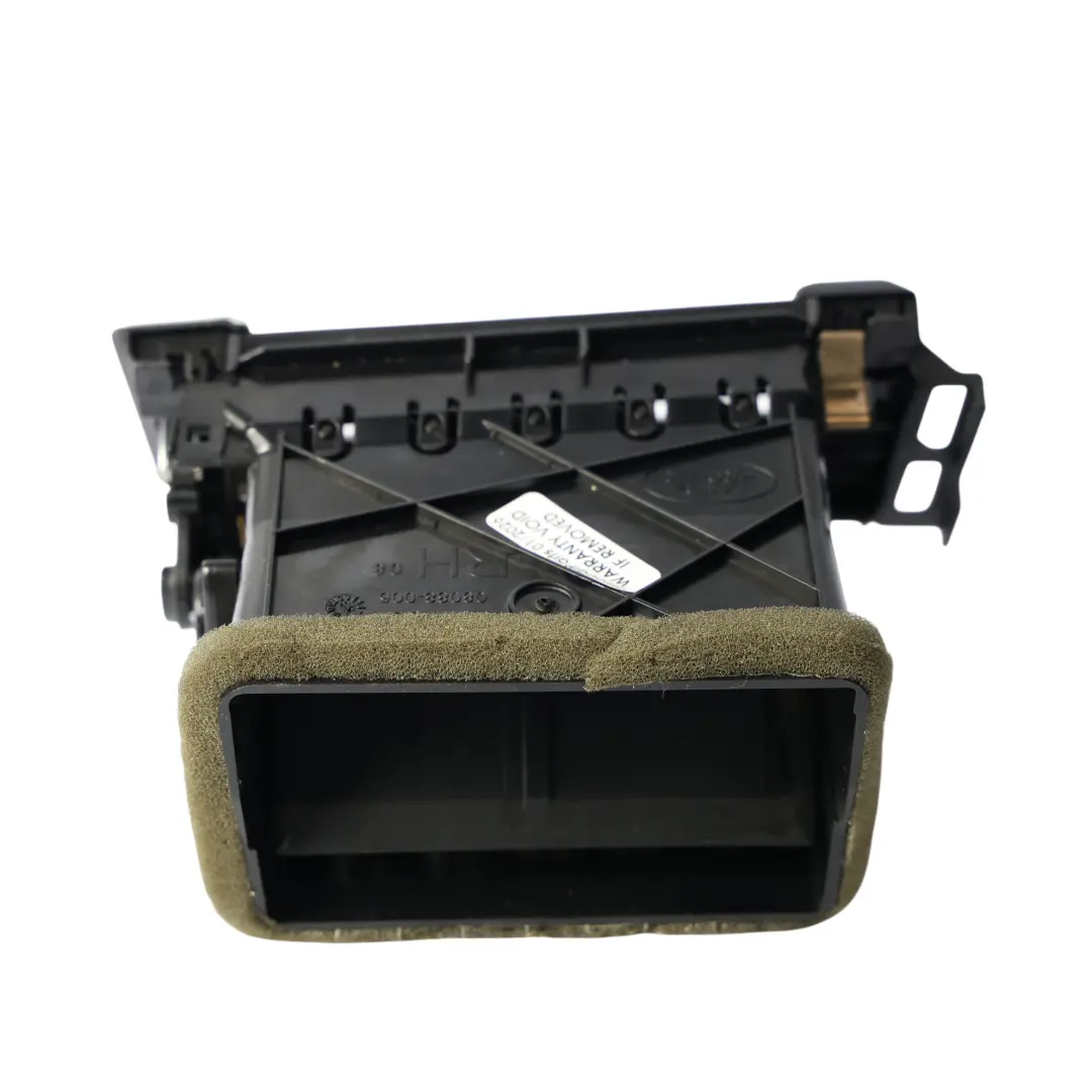 Dashboard Fresh Air Grille Front Right O/S LR025063 to Range Rover Evoque L538 with Part number BJ32-018B09-AB Range Rover Evoque L538 Dashboard Fresh Air Grille Front Right O/S LR025063 - SKU RHD-LR025063 - Part number BJ32-018B09-AB