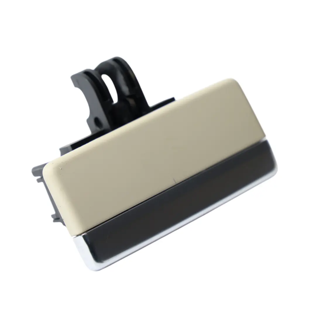 Range Rover Evoque L538 Tableau De Bord Boîte À Gants Garniture - SKU BJ32-06002-AAW - Numéro de pièce BJ32-06002-AAW