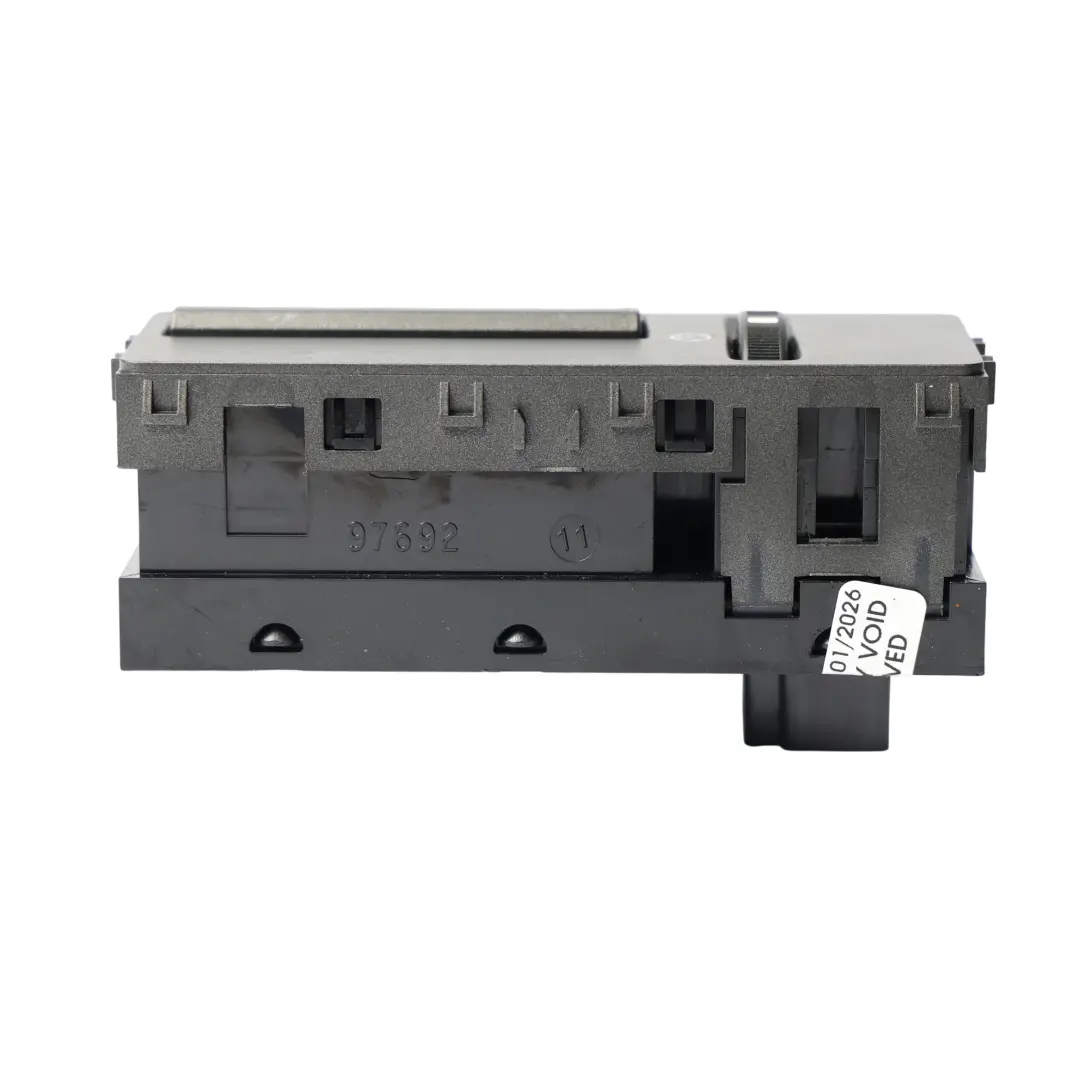 Range Rover L538 Przełącznik Klapy Bagażnika Świateł - SKU BJ32-11654-BB - Numer Części BJ32-11654-BB