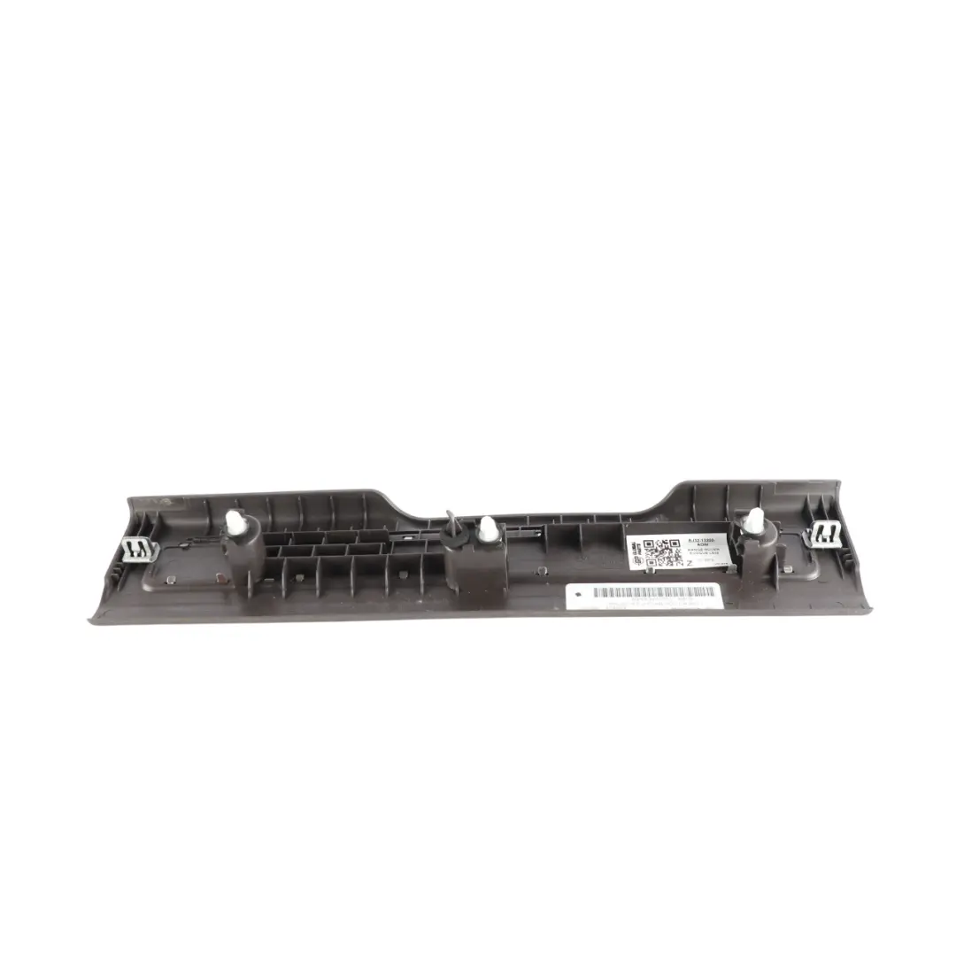 Modanatura Porta Anteriore Destra per Range Rover Evoque L538 con numero di parte BJ32-13200-ADW Range Rover Evoque L538 Modanatura Porta Anteriore Destra - SKU BJ32-13200-ADW - Numero di parte BJ32-13200-ADW