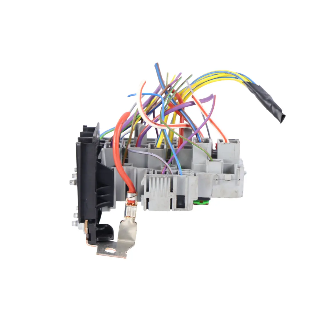 Land Rover Discovery Sport L550 2.0 Diesel Caja De Fusibles - SKU BJ32-14A481-BA - Número de pieza BJ32-14A481-BA