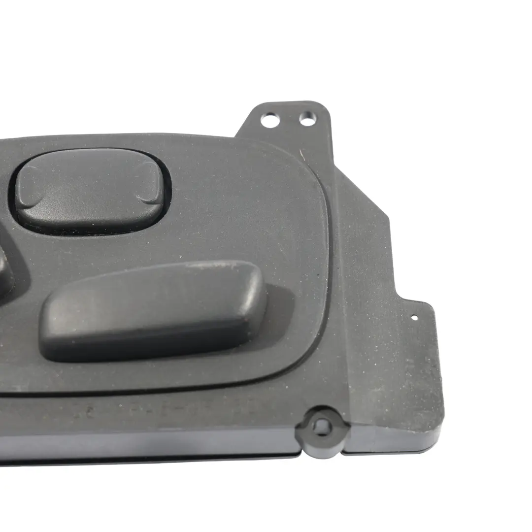 Range Rover Evoque L538 Interruttore Sedile Anteriore Destro - SKU BJ32-14B566-UA - Numero di parte BJ32-14B566-UA