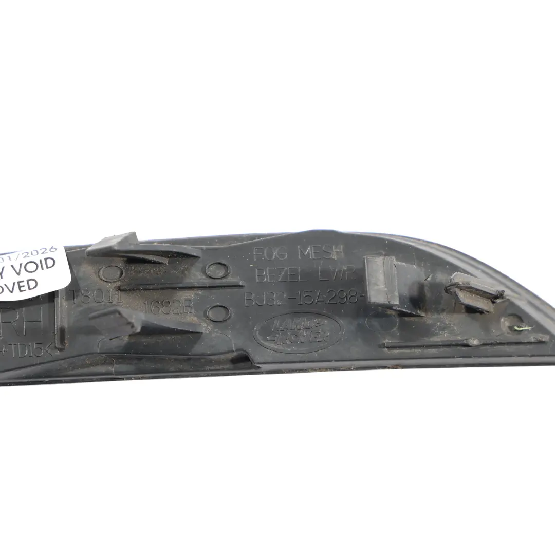 Paraurti Griglia Anteriore Destra per Range Rover Evoque L538 con numero di parte BJ32-15A298-CB Range Rover Evoque L538 Paraurti Griglia Anteriore Destra - SKU BJ32-15A298-CB - Numero di parte BJ32-15A298-CB