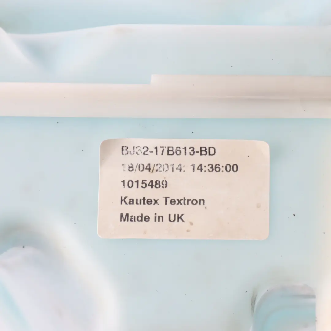 Range Rover Evoque L538 Scheibenwaschanlagen Behälter - SKU BJ32-17B613-BD - Teilenummer BJ32-17B613-BD