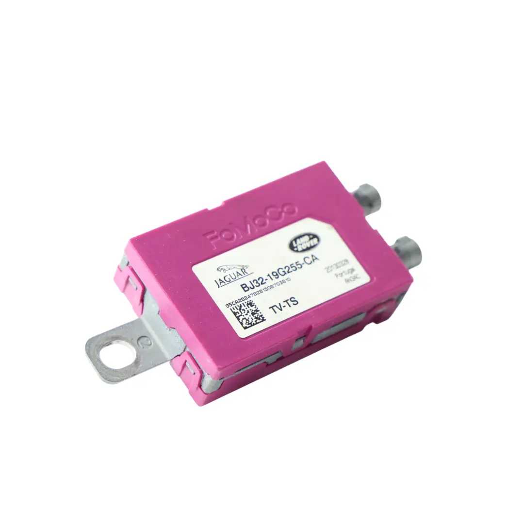 Amplifier Aerial Receiver Unit Right O/S Lower to Range Rover L405 with Part number BJ32-19G255-CA Range Rover L405 Amplifier Aerial Receiver Unit Right O/S Lower - SKU BJ32-19G255-CA - Part number BJ32-19G255-CA