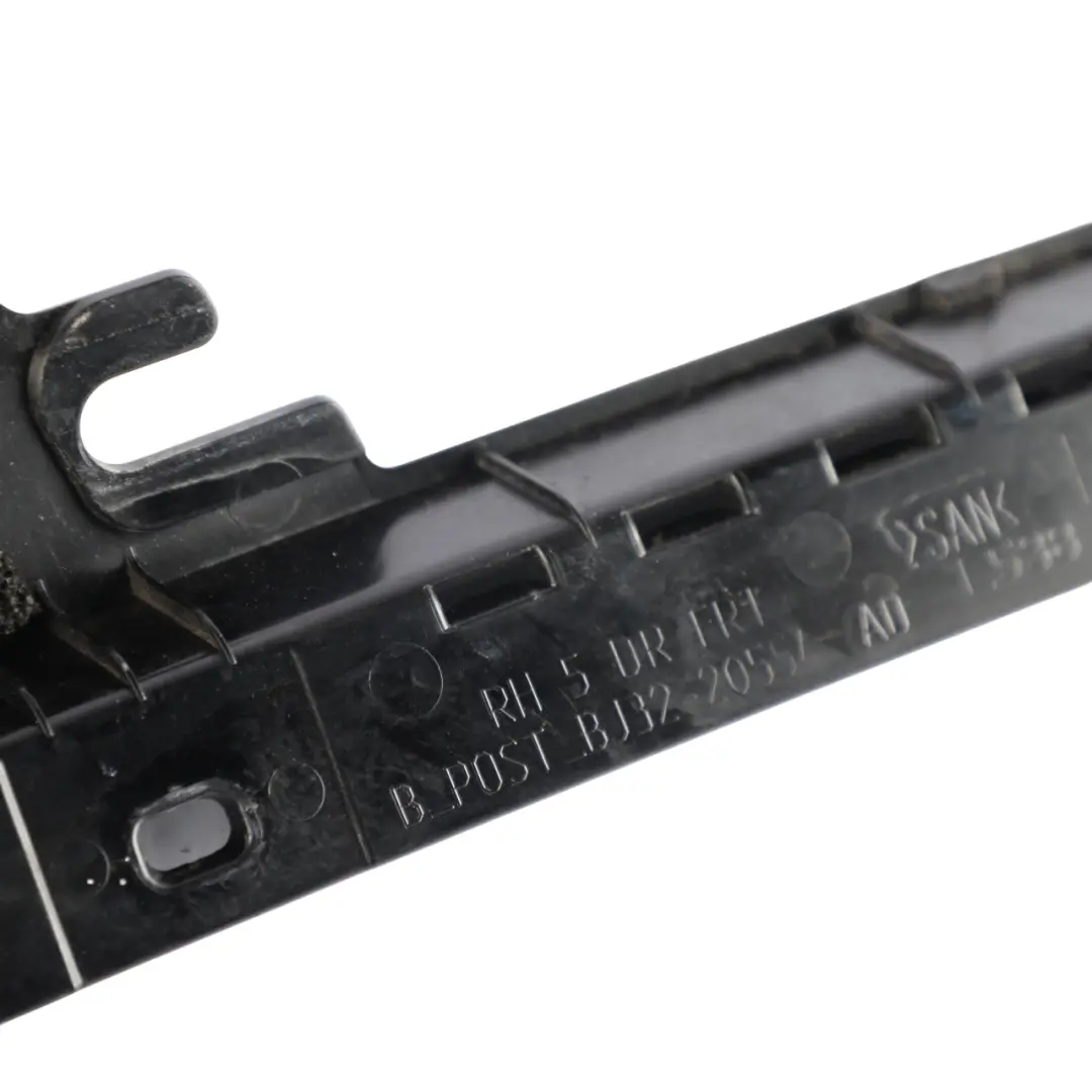 Range Rover Evoque L538 Front Door Strip Moulding Black Right O/S - SKU BJ32-20554-AD - Part number BJ32-20554-AD