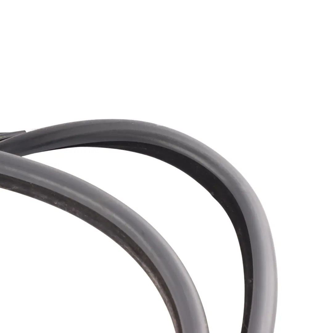 Front Door Seal Gasket Rubber Right O/S to Range Rover Evoque L538 with Part number BJ32-20708-A Range Rover Evoque L538 Front Door Seal Gasket Rubber Right O/S - SKU BJ32-20708-A - Part number BJ32-20708-A