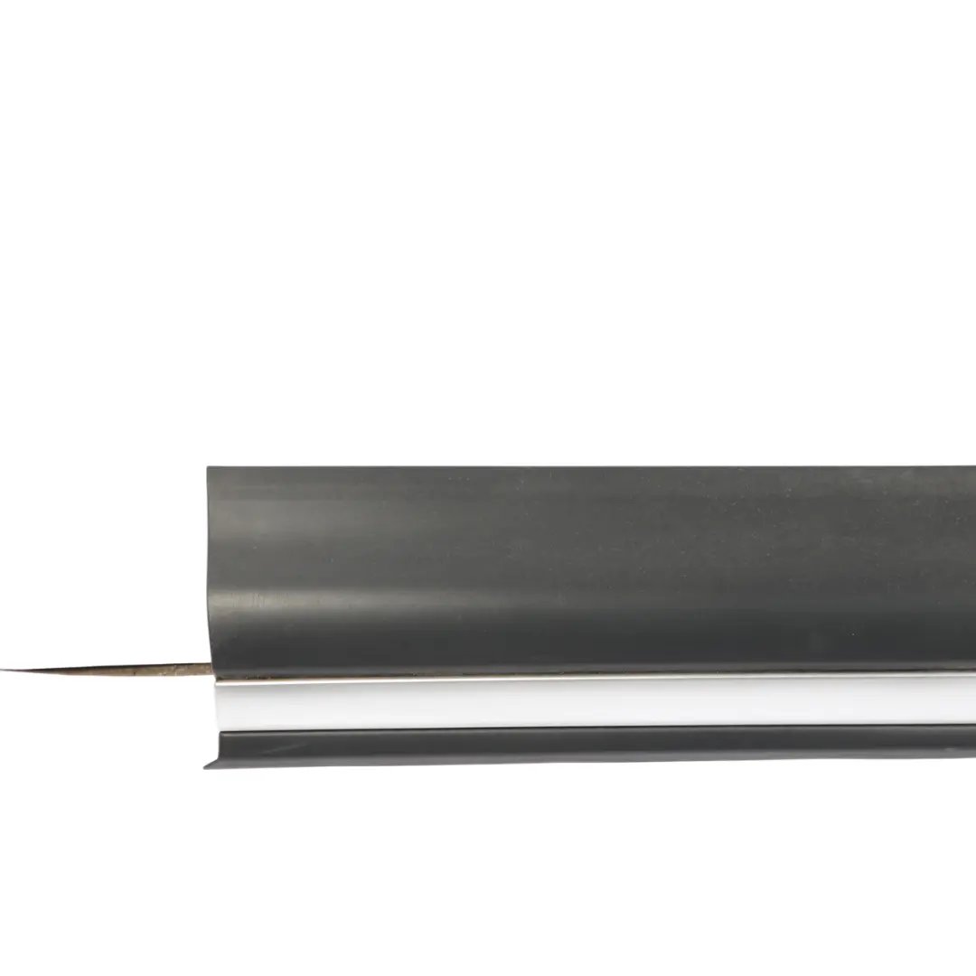 Moldura Puerta Delantera Izquierda para Range Rover Evoque L538 con número de pieza BJ32-21065-BH Range Rover Evoque L538 Moldura Puerta Delantera Izquierda - SKU BJ32-21065-BH - Número de pieza BJ32-21065-BH