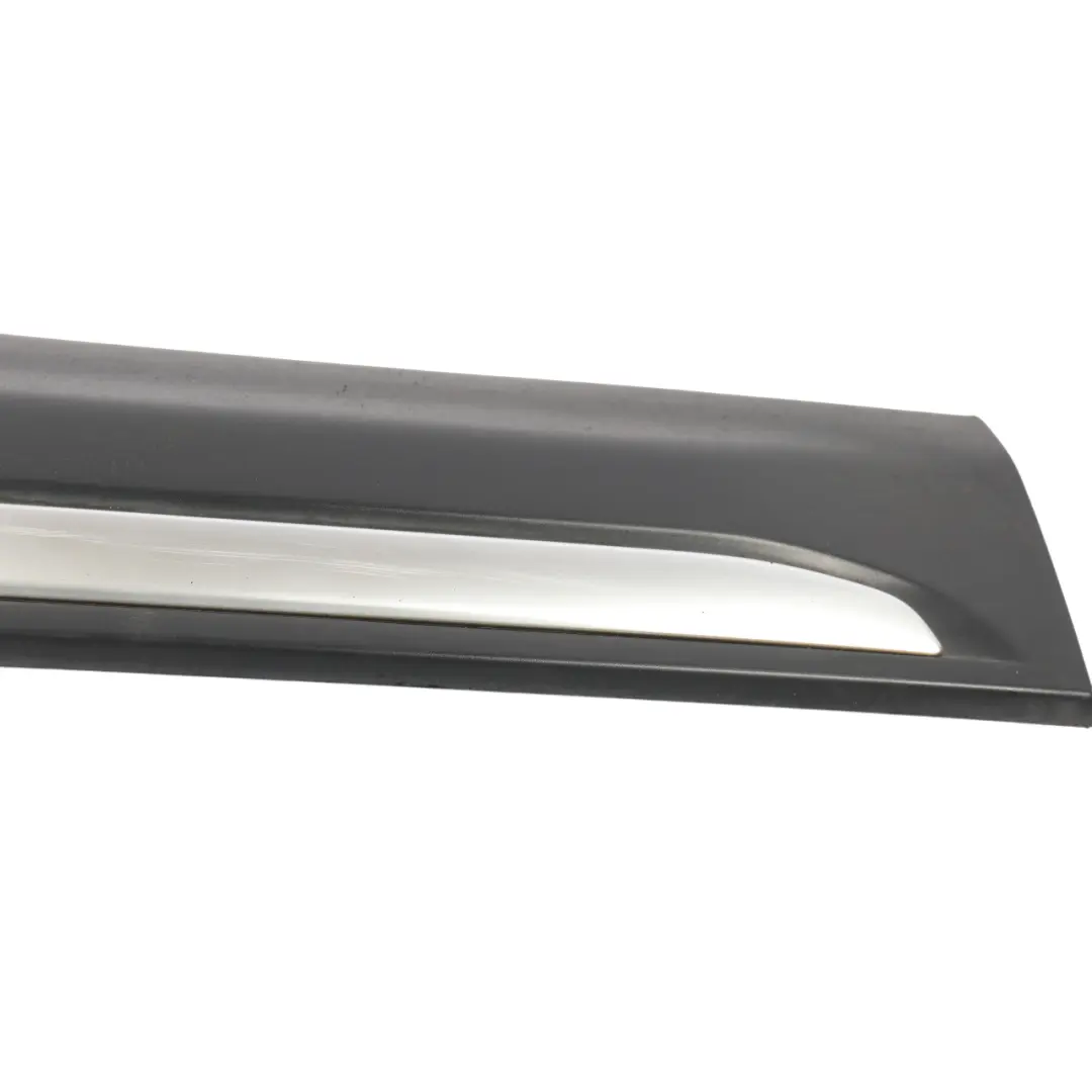 Range Rover Evoque L538 Moldura Puerta Delantera Izquierda - SKU BJ32-21065-BH - Número de pieza BJ32-21065-BH