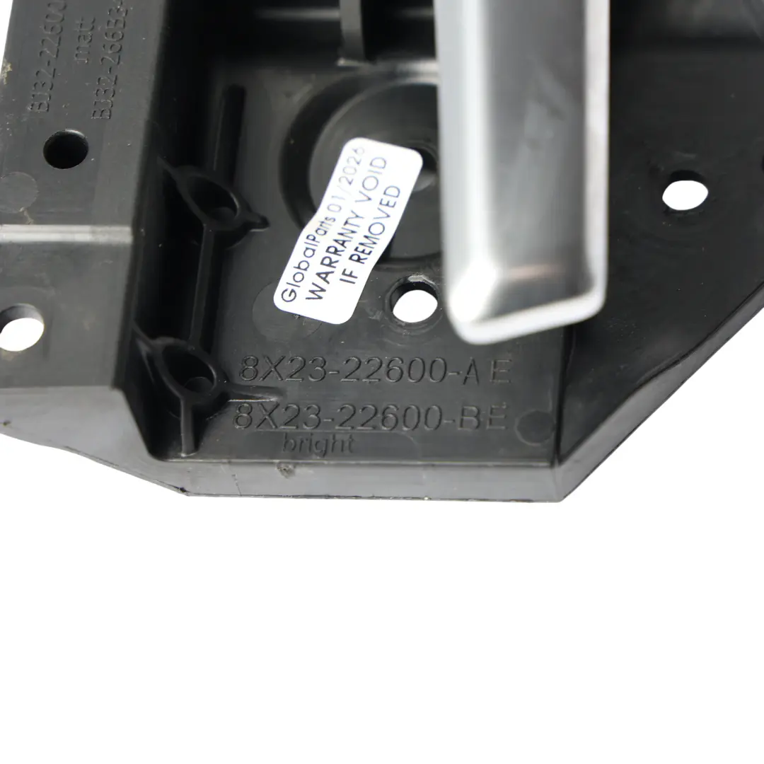 Klamka Wewnętrzna Drzwi TyłPrawa BJ32-266B34-AA do Range Rover Evoque L538 o numerze BJ32-22600-AA Range Rover Evoque L538 Klamka Wewnętrzna Drzwi TyłPrawa BJ32-266B34-AA - SKU BJ32-22600-AA - Numer Części BJ32-22600-AA