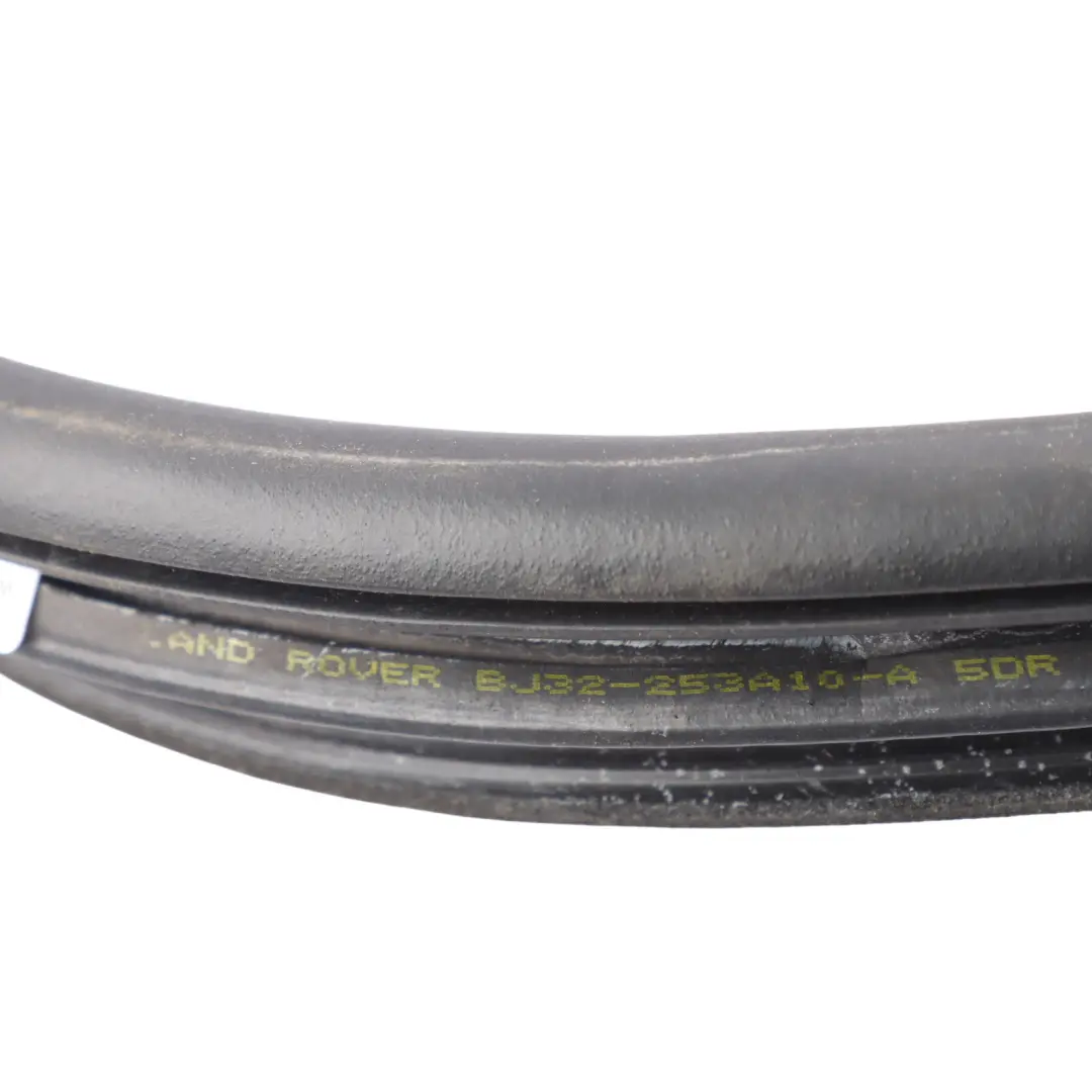 Guarnizione Porta Posteriore Sinistra Destra per Range Rover L538 con numero di parte BJ32-253A10-A Range Rover L538 Guarnizione Porta Posteriore Sinistra Destra - SKU BJ32-253A10-A - Numero di parte BJ32-253A10-A