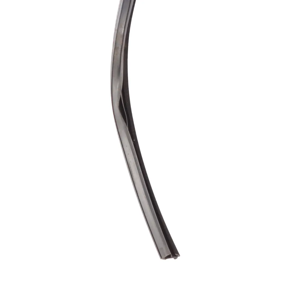 Junta Goma Puerta Cristal Trasera Derecha para Range Rover Evoque L538 con número de pieza BJ32-25766-AA Range Rover Evoque L538 Junta Goma Puerta Cristal Trasera Derecha - SKU BJ32-25766-AA - Número de pieza BJ32-25766-AA