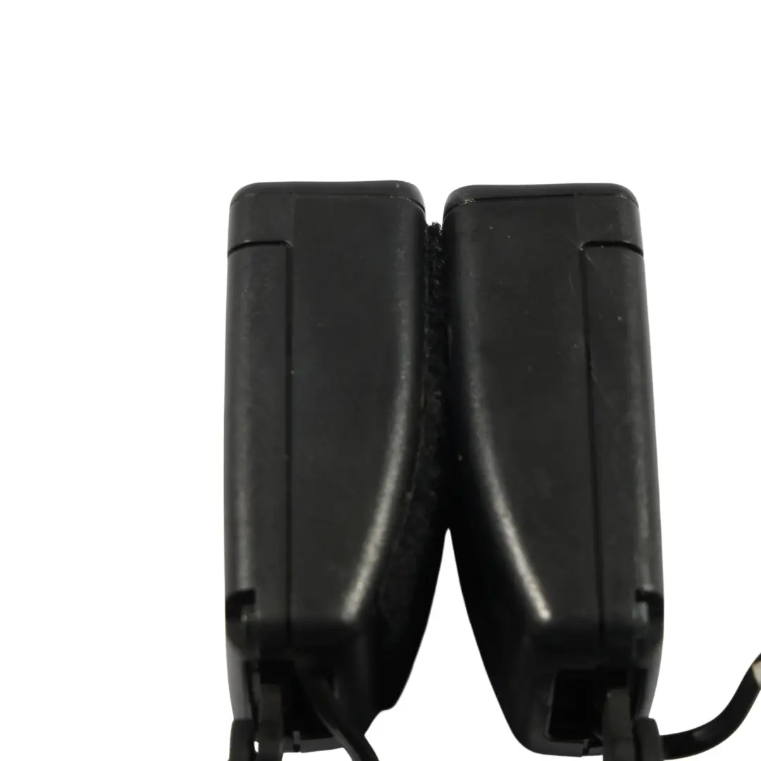 Ceinture Sécurité Double Boucle Banquette Arrière pour Land Rover Evoque L538 à propos du numéro de pièce BJ32-613K21-AC Land Rover Evoque L538 Ceinture Sécurité Double Boucle Banquette Arrière - SKU BJ32-613K21-AC - Numéro de pièce BJ32-613K21-AC