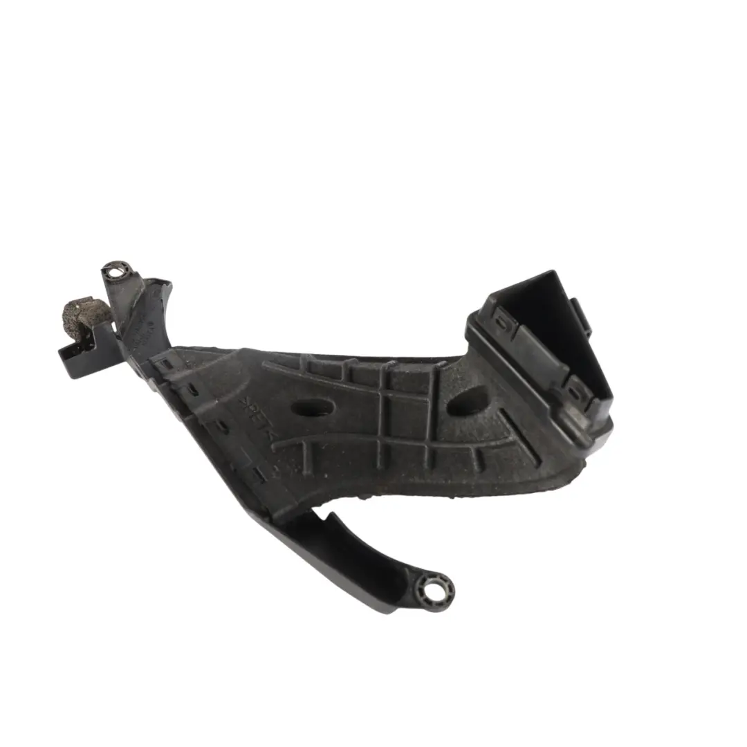 Conduit Admission D'Air 2.2 TDCI pour Range Rover Evoque L538 à propos du numéro de pièce BJ32-9A675-AC Range Rover Evoque L538 Conduit Admission D'Air 2.2 TDCI - SKU BJ32-9A675-AC - Numéro de pièce BJ32-9A675-AC