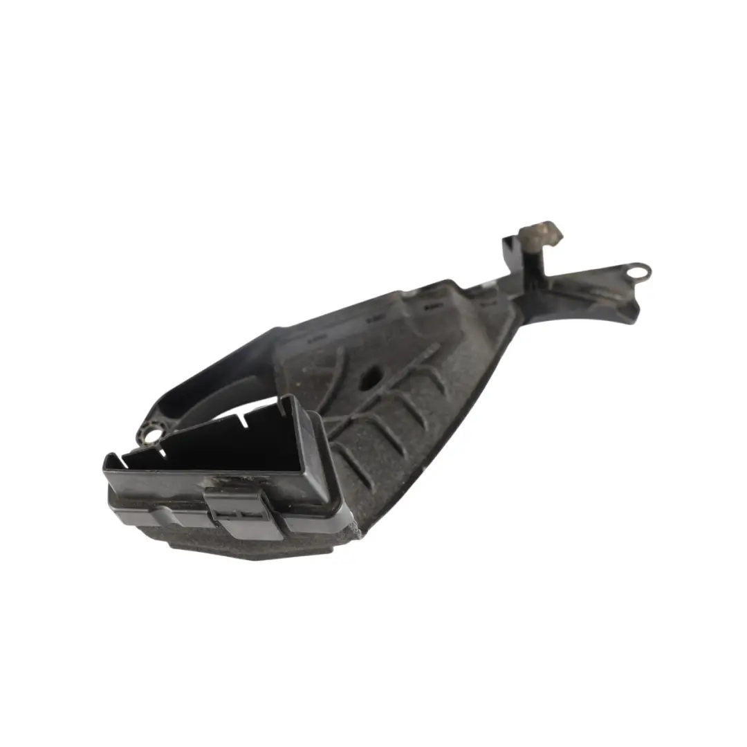 Wlot Dolot Filtra Powietrza 2.2 TDCI do Range Rover Evoque L538 o numerze BJ32-9A675-AC Range Rover Evoque L538 Wlot Dolot Filtra Powietrza 2.2 TDCI - SKU BJ32-9A675-AC - Numer Części BJ32-9A675-AC