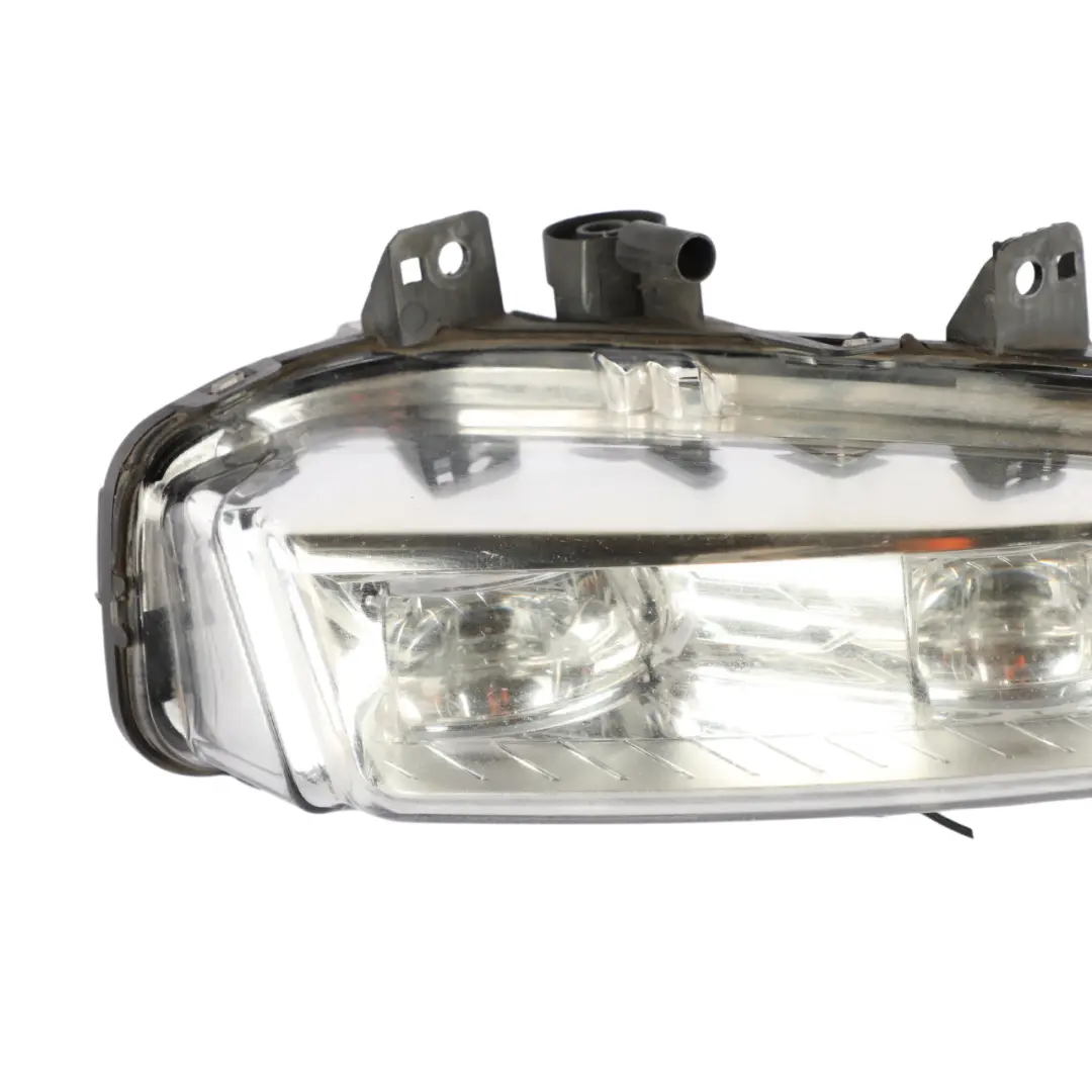 Range Rover Evoque L538 Lampa Przeciwmgielna Prawy Przód - SKU BJ3M-R15K200-AB - Numer Części BJ3M-R15K200-AB