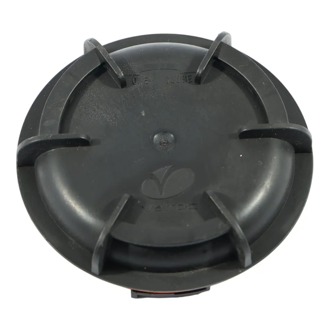 Mk3 Pannello Rivestimento Lampadina Faro Anteriore BM5113K060AB per Ford Focus con numero di parte BM51-13K060-AB Ford Focus Mk3 Pannello Rivestimento Lampadina Faro Anteriore BM5113K060AB - SKU BM51-13K060-AB - Numero di parte BM51-13K060-AB