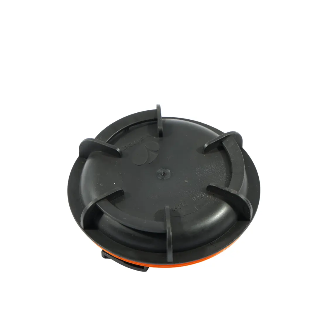 Ford Focus Mk3 Tapa Bombilla Faro Panel Ajuste BM5113K060AB - SKU BM51-13K060-AB - Número de pieza BM51-13K060-AB