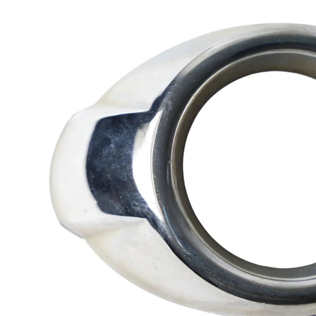 Mk3 Światło Przeciwmgielne Ramka Halogenu Prawy do Ford Focus o numerze BM51-19952-C Ford Focus Mk3 Światło Przeciwmgielne Ramka Halogenu Prawy - SKU BM51-19952-C - Numer Części BM51-19952-C