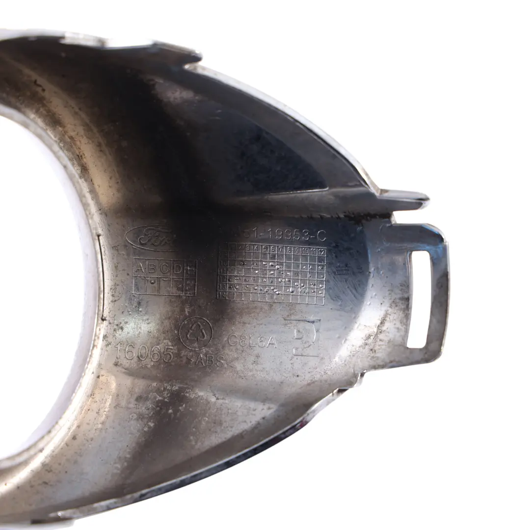 Ford Focus Mk3 Faro Antiniebla Bisel Acabado Embellecedor Izquierda - SKU BM51-19953-C - Número de pieza BM51-19953-C