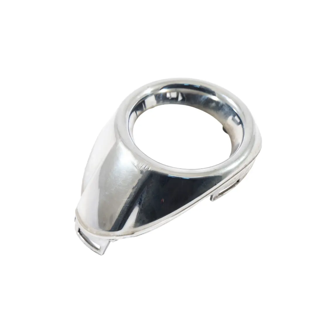 Ford Focus Mk3 Ramka Lampy Przeciwmgielnej Lewa Chromowana - SKU BM51-19953-C - Numer Części BM51-19953-C