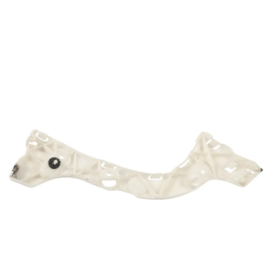 Ford Focus Mk3 Support De Fixation De Pare-Chocs Arrière Droit - SKU BM51-A17E850-AG - Numéro de pièce BM51-A17E850-AG