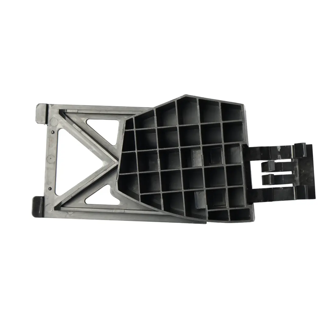 Ford Focus III Embellecedor Interior Puerta Delantera Derecha - SKU BM51-A211B14-AE - Número de pieza BM51-A211B14-AE