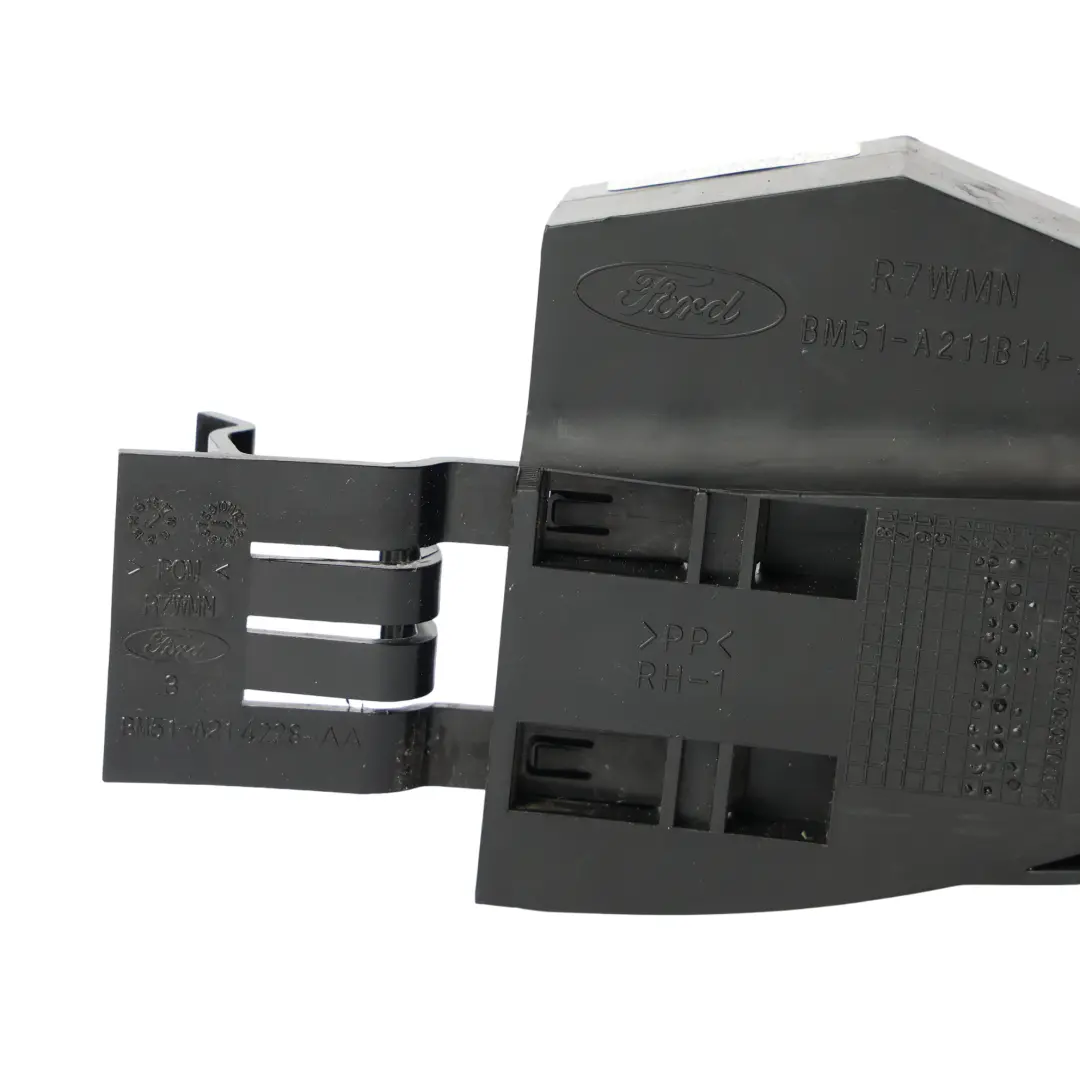 Clip Rivestimento Interno Porta Anteriore Destra per Ford Focus III con numero di parte BM51-A211B14-AE Ford Focus III Clip Rivestimento Interno Porta Anteriore Destra - SKU BM51-A211B14-AE - Numero di parte BM51-A211B14-AE