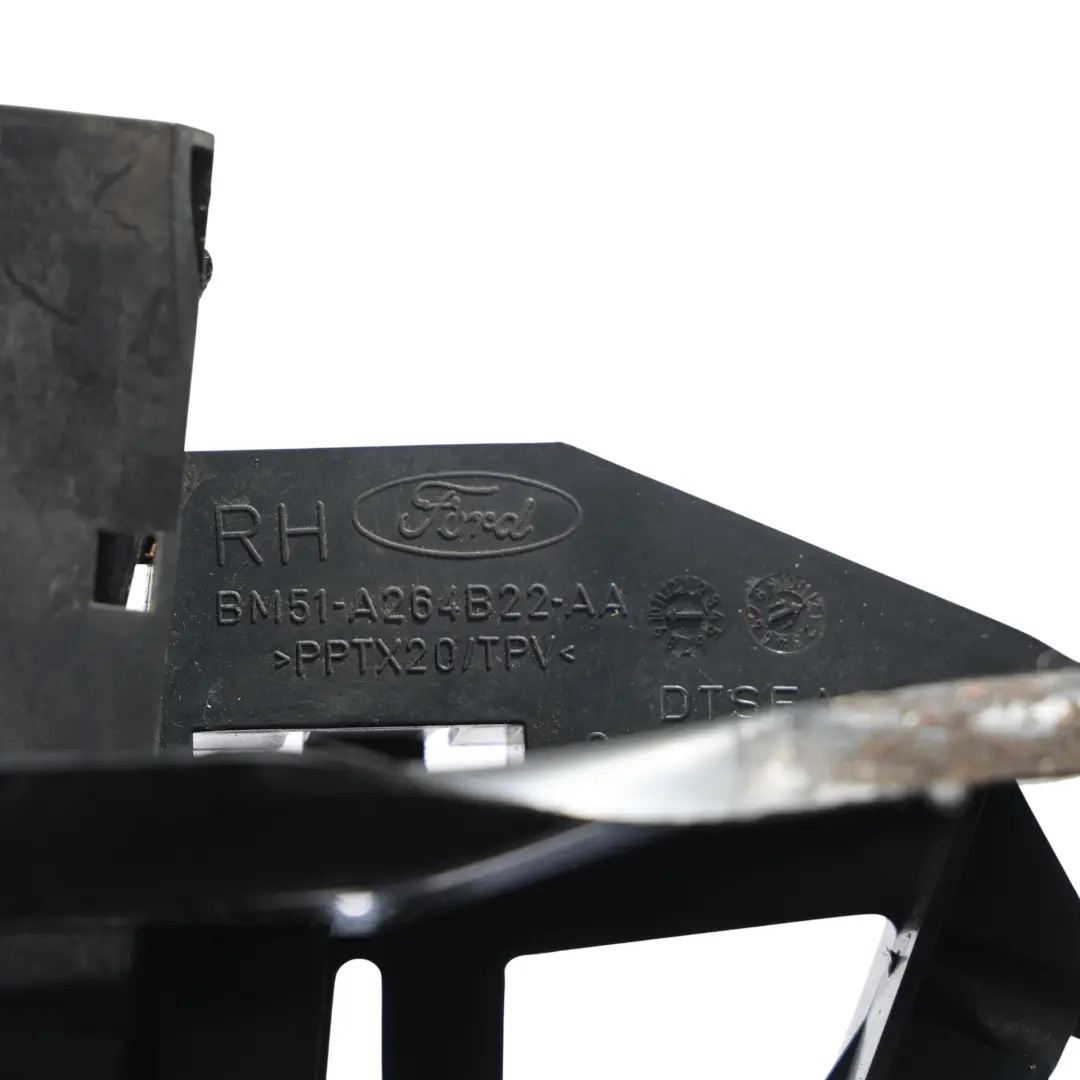 Mk3 Couvercle De Serrure De Porte Arrière Droite pour Ford Focus à propos du numéro de pièce BM51-A246A26-BE Ford Focus Mk3 Couvercle De Serrure De Porte Arrière Droite - SKU BM51-A246A26-BE - Numéro de pièce BM51-A246A26-BE