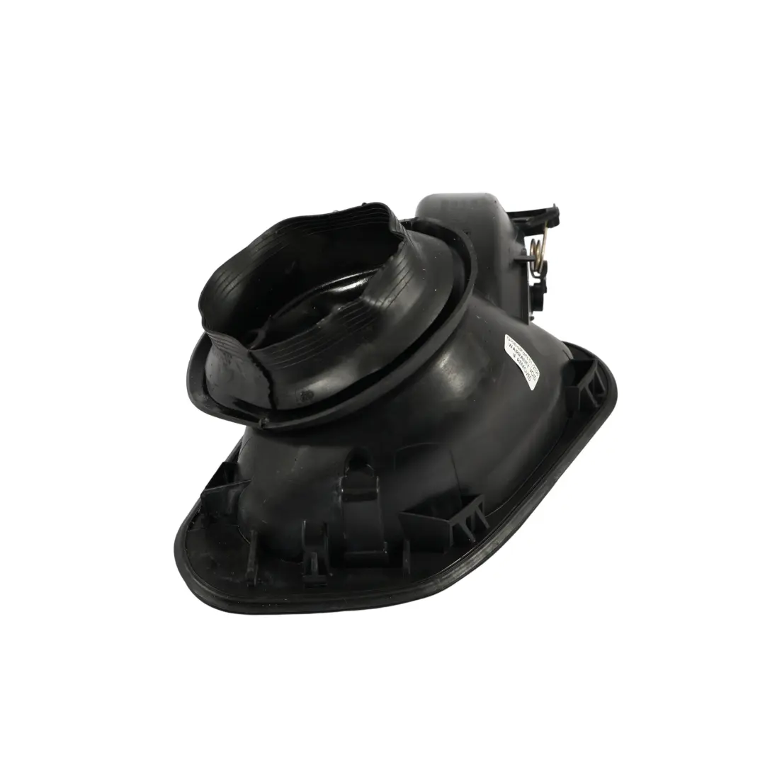 Coperchio Sportello Di Rifornimento Carburante per Ford Focus III con numero di parte BM51-A27936-AG Ford Focus III Coperchio Sportello Di Rifornimento Carburante - SKU BM51-A27936-AG - Numero di parte BM51-A27936-AG