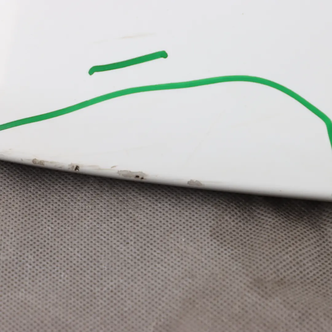 Ford Focus Mk3 Rear Tailgate Spoiler Frozen White - Z2 - SKU BM51-A44210-BHXWAA-FW - Part number BM51-A44210-BHXWAA