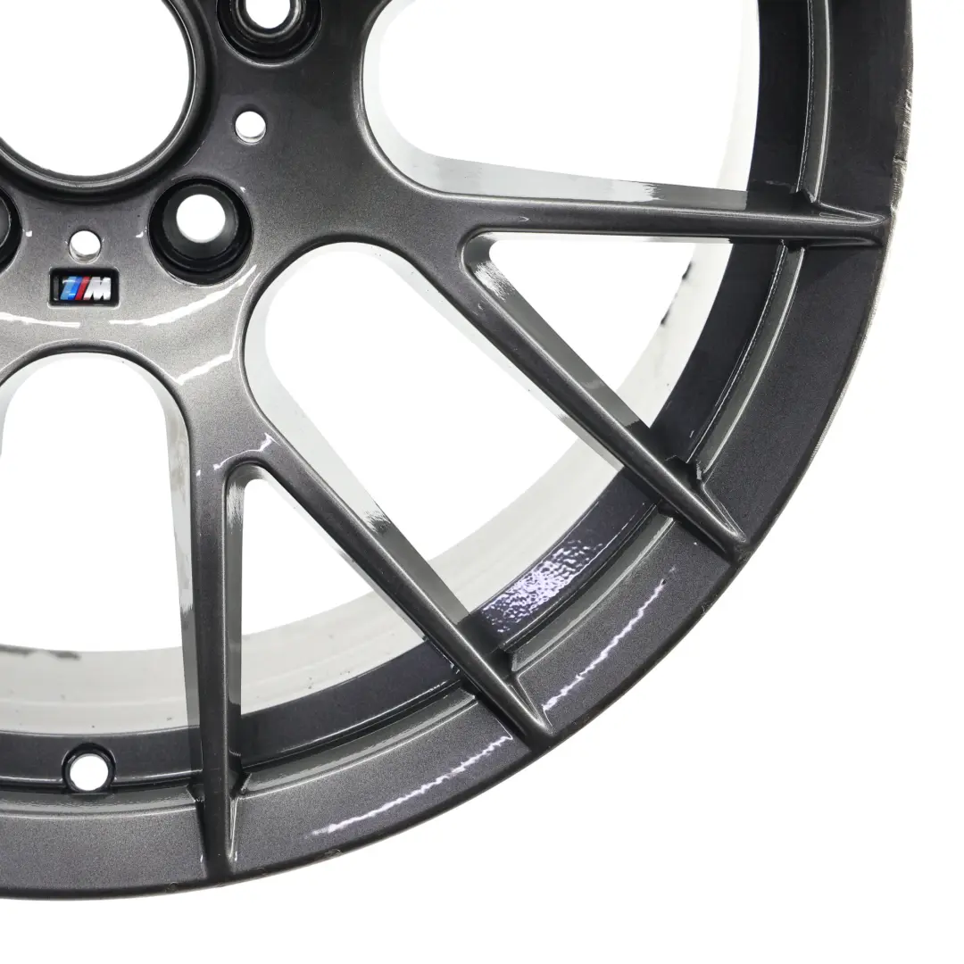 Graue Leichtmetallfelge Alufelge VIA 18" 9J für BMW mit Teilenummer BMW-VIA-18 BMW Graue Leichtmetallfelge Alufelge VIA 18" 9J - SKU BMW-VIA-18-6 - Teilenummer BMW-VIA-18