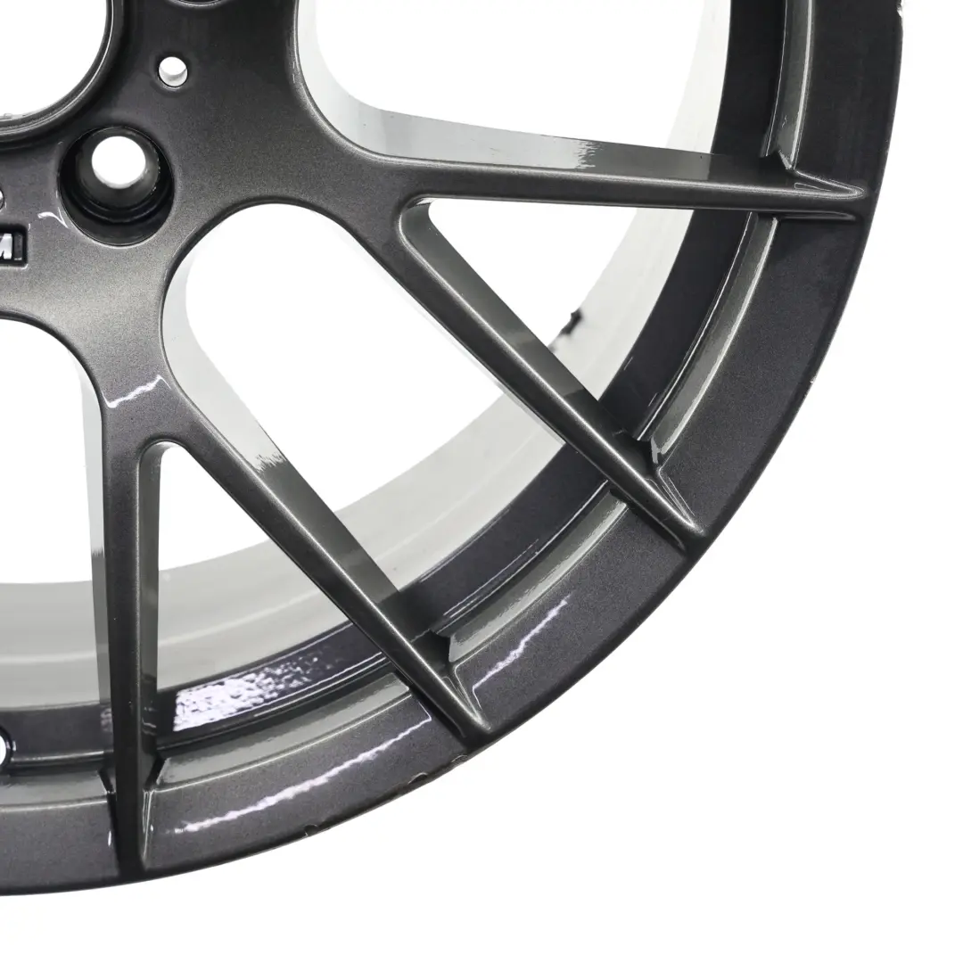  Jante En Alliage Gris BMW VIA 18 8J ET:38 - SKU BMW-VIA-18-7 - Numéro de pièce BMW-VIA-18