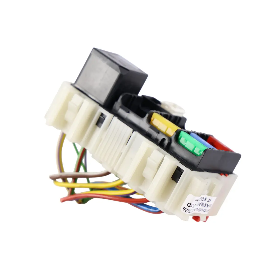 Fuse Relay Box to Land Rover Discovery Sport L550 with Part number BS7T-14K131-AA Land Rover Discovery Sport L550 Fuse Relay Box - SKU BS7T-14K131-AA - Part number BS7T-14K131-AA