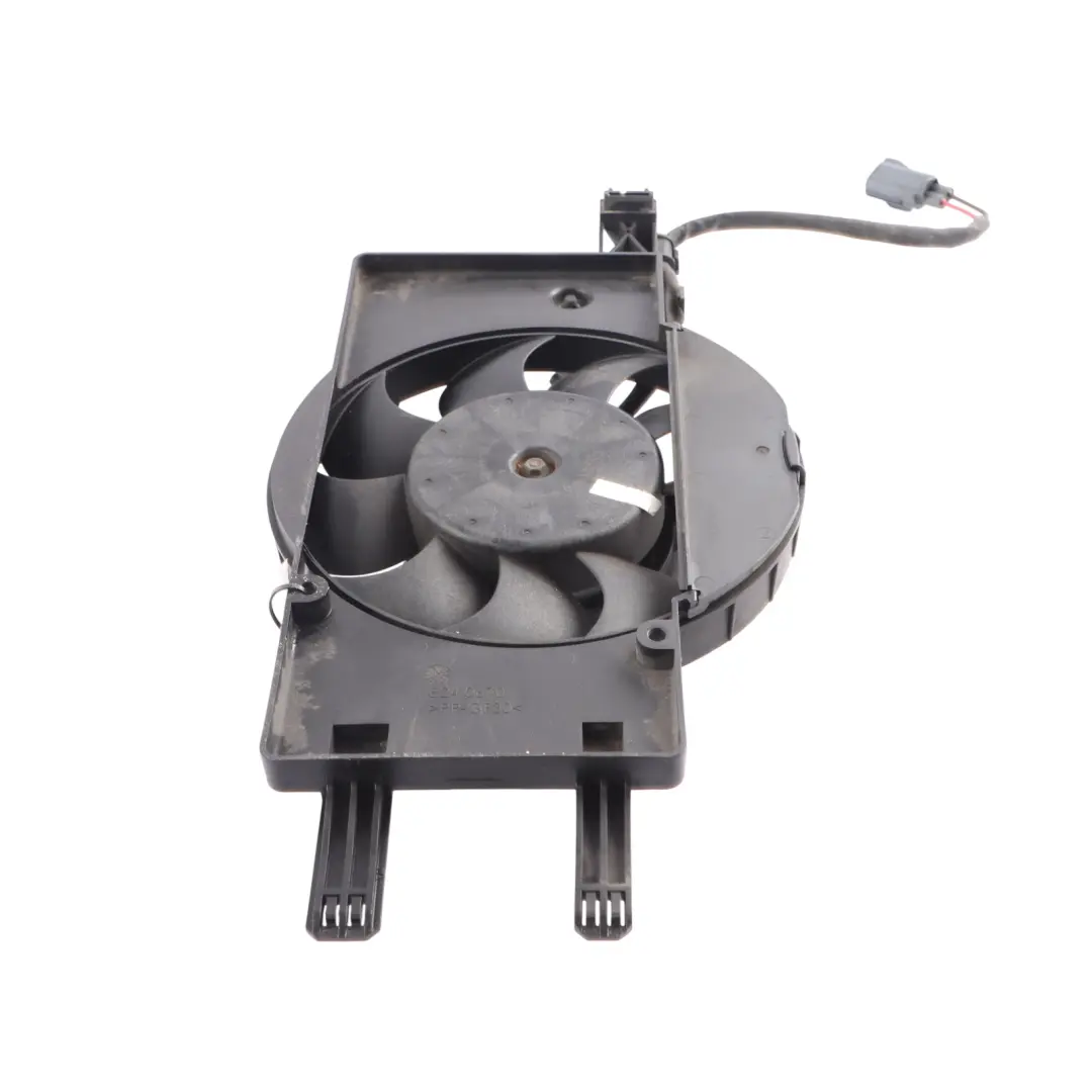 Ford Focus Radiator Fan Cooler Blower Fan 1.0 GTDI - SKU BV61-8C607-SC - Part number BV61-8C607-SC