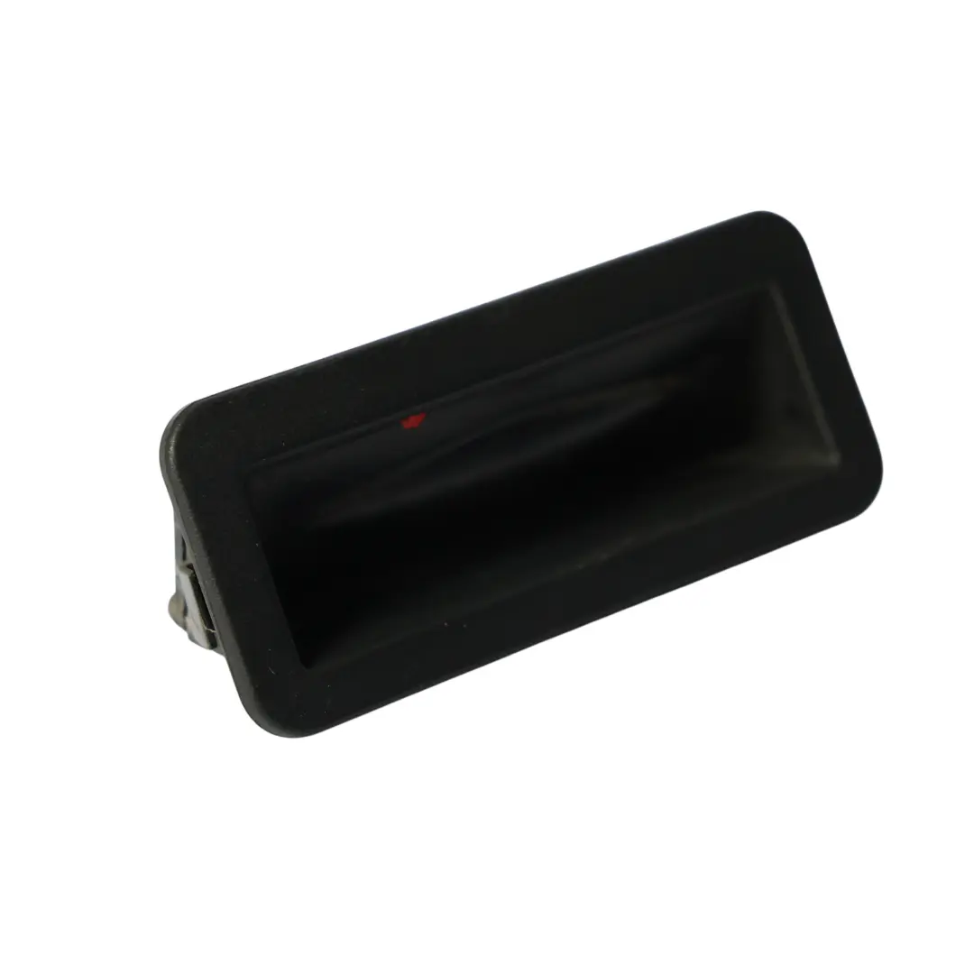 Portellone Posteriore Apertura Maniglia Pannello per Ford Fiesta Mk7 con numero di parte C1BB-19B514-AA Ford Fiesta Mk7 Portellone Posteriore Apertura Maniglia Pannello - SKU C1BB-19B514-AA - Numero di parte C1BB-19B514-AA