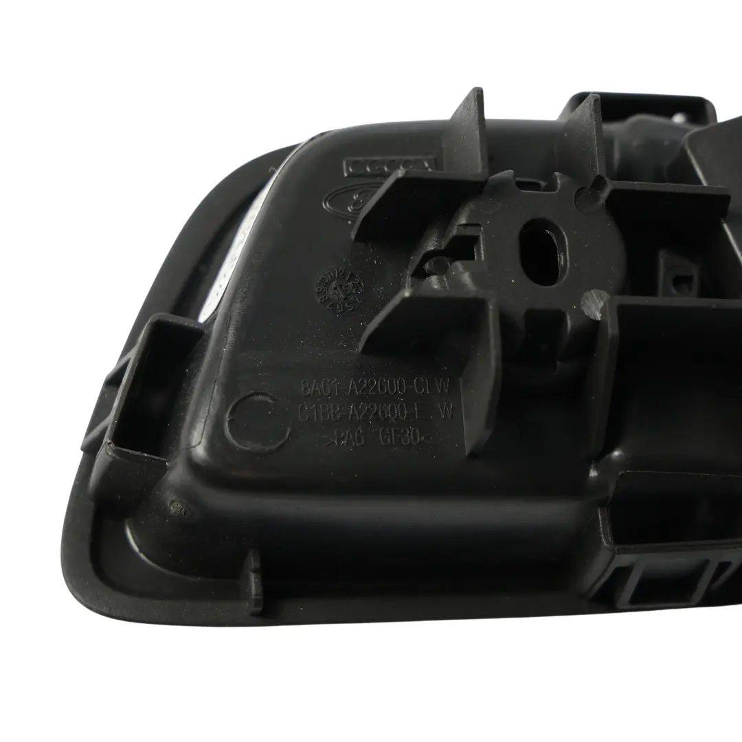 Klamka Wewnętrzna Drzwi Prawy Tył do Ford Fiesta MK7 o numerze C1BB-A22600-E Ford Fiesta MK7 Klamka Wewnętrzna Drzwi Prawy Tył - SKU C1BB-A22600-E - Numer Części C1BB-A22600-E