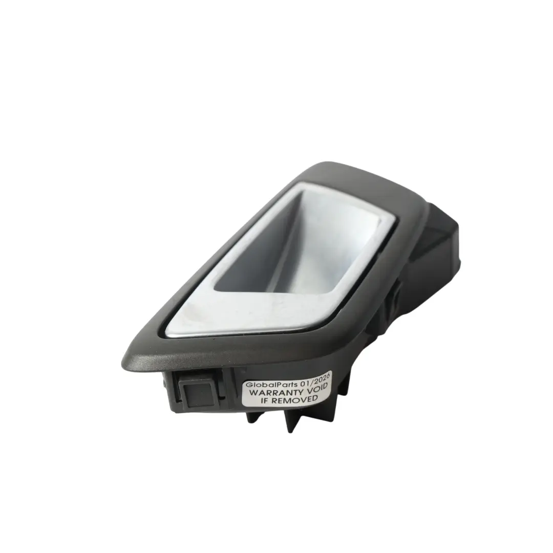 Tirador De La Puerta Trasera Derecha para Ford Fiesta MK7 con número de pieza C1BB-A22600-E Ford Fiesta MK7 Tirador De La Puerta Trasera Derecha - SKU C1BB-A22600-E - Número de pieza C1BB-A22600-E